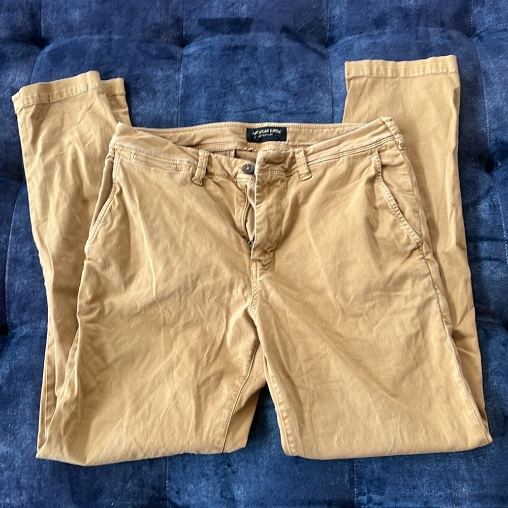 American Eagle men’s slim straight extreme flex pants
